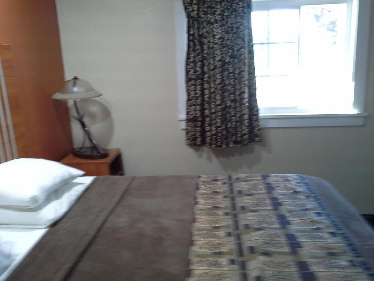 Economy Inn Tonawanda Zewnętrze zdjęcie